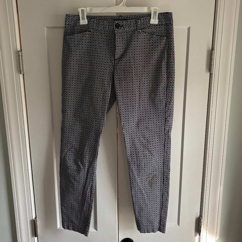 Gap Factory Slim City Ankle Pant in Geo Dot Size 6R